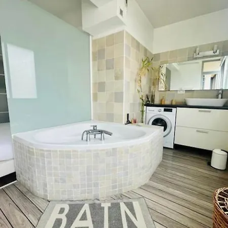 Apartamento F2 Lumineux-tres Belle Vue *